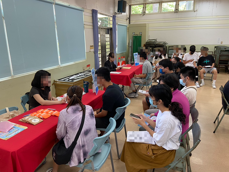 現場求職民眾踴躍參加面試