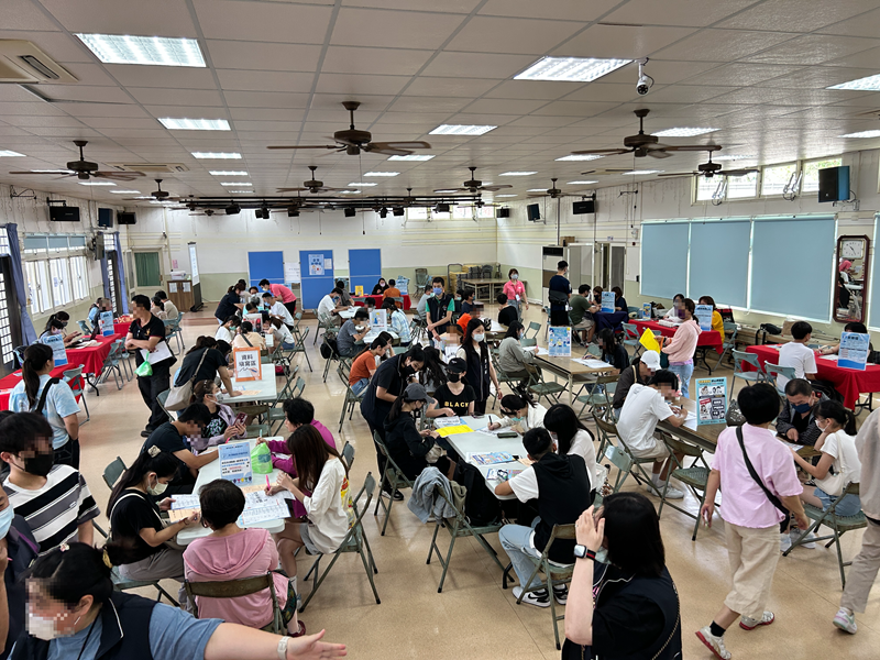徵才活動吸引眾多求職者參加