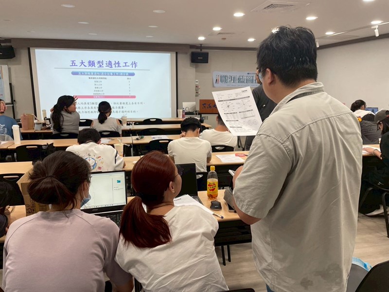 東海工設-二年級藍圖工作坊_250627_5