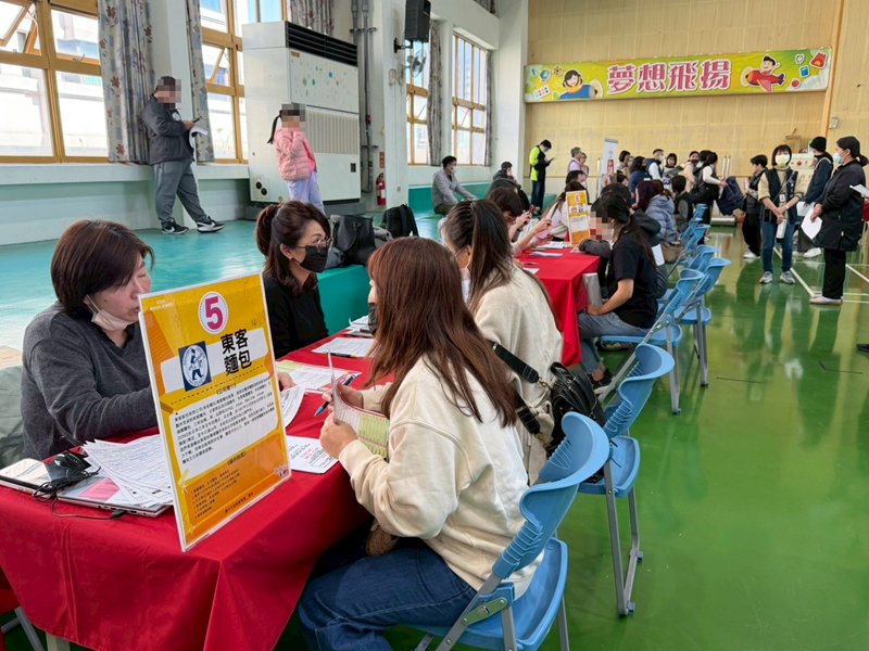 14-漢神洲際購物廣場進駐廠商求才若渴